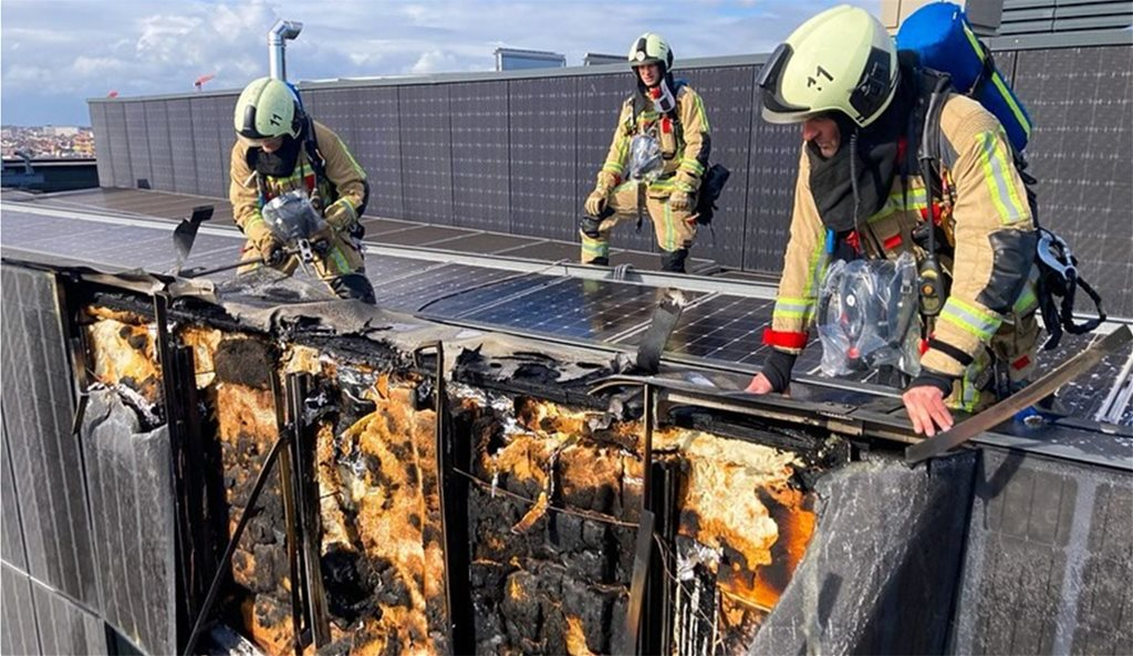 risks of fire with solar panels 