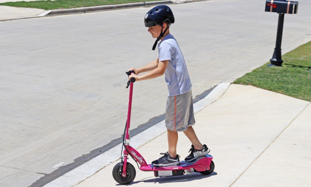 a 2 years can ride a scooty